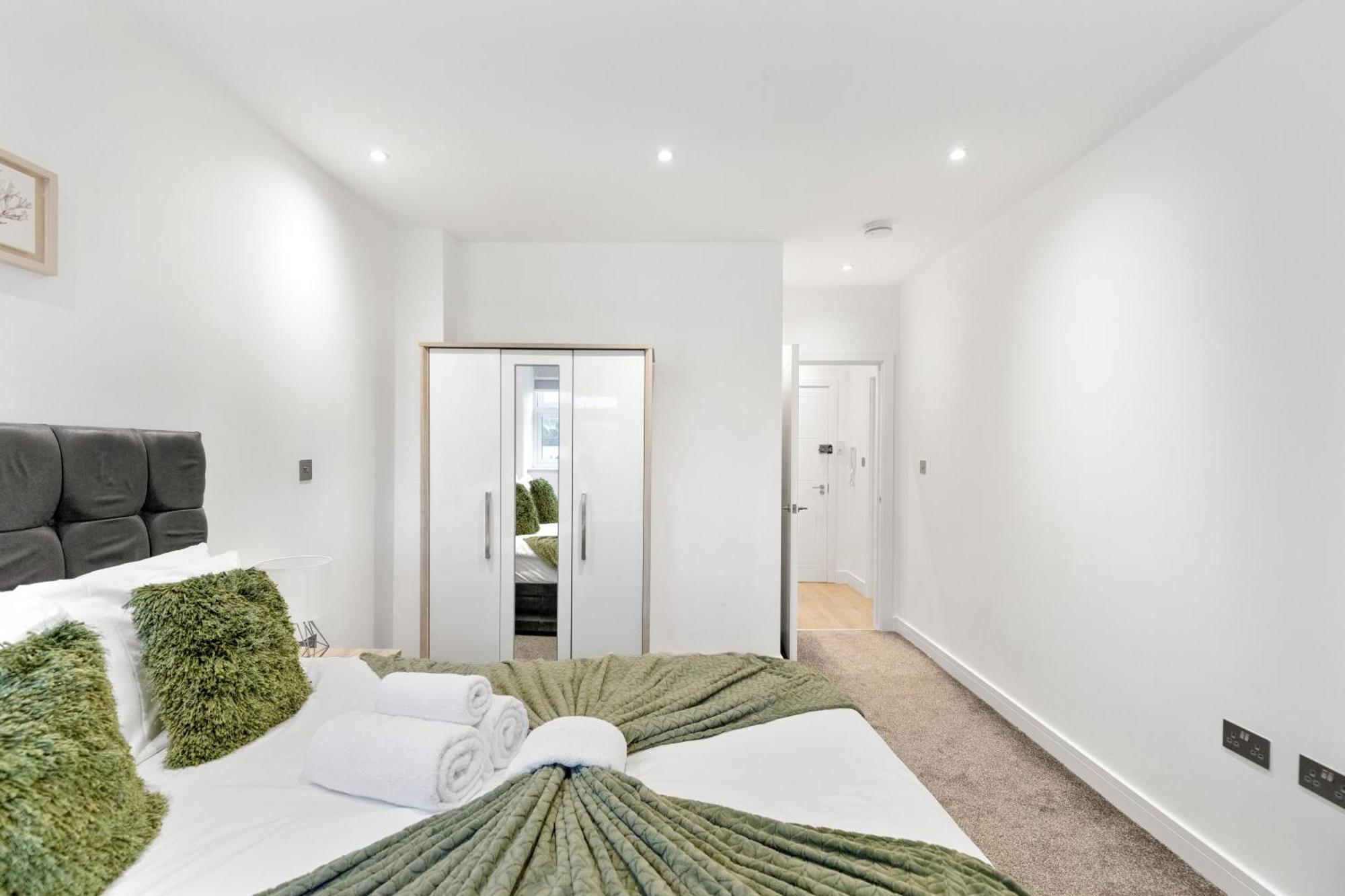 Bright And Spacious Apartment - Excellent Location Londra Dış mekan fotoğraf
